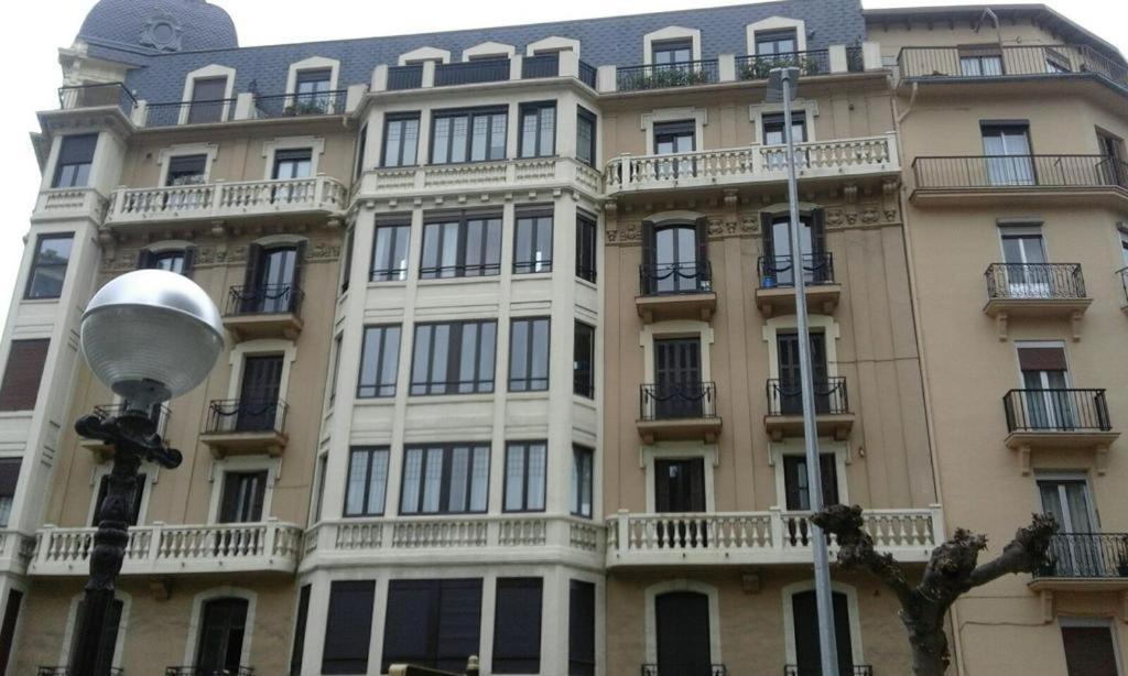 San Sebastian Playa Zurriola - 500 Meters To Zurriola Beach And Size 90M2 -No Party At Home- San Sebastián Exterior foto